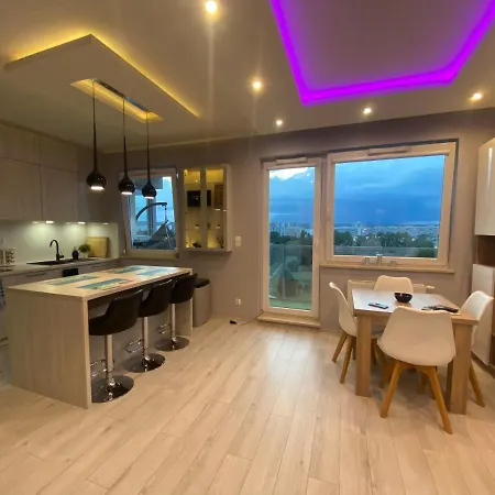 Apartament Przy Plazy De Luxe 70m2 Apartment