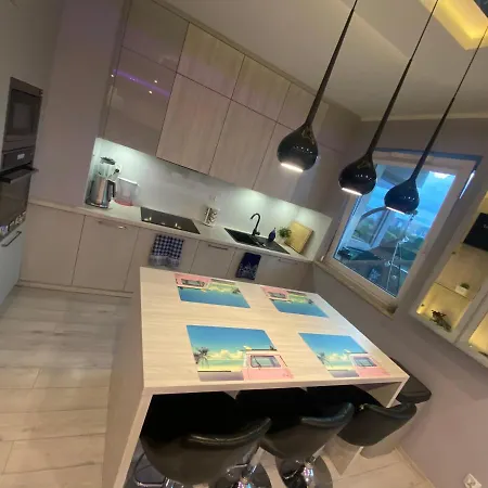 Apartament Przy Plazy De Luxe 70m2 Apartment *